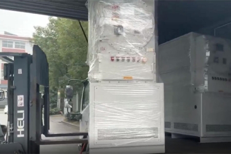 加热控温装置使用前，请阅读并理解操作手册